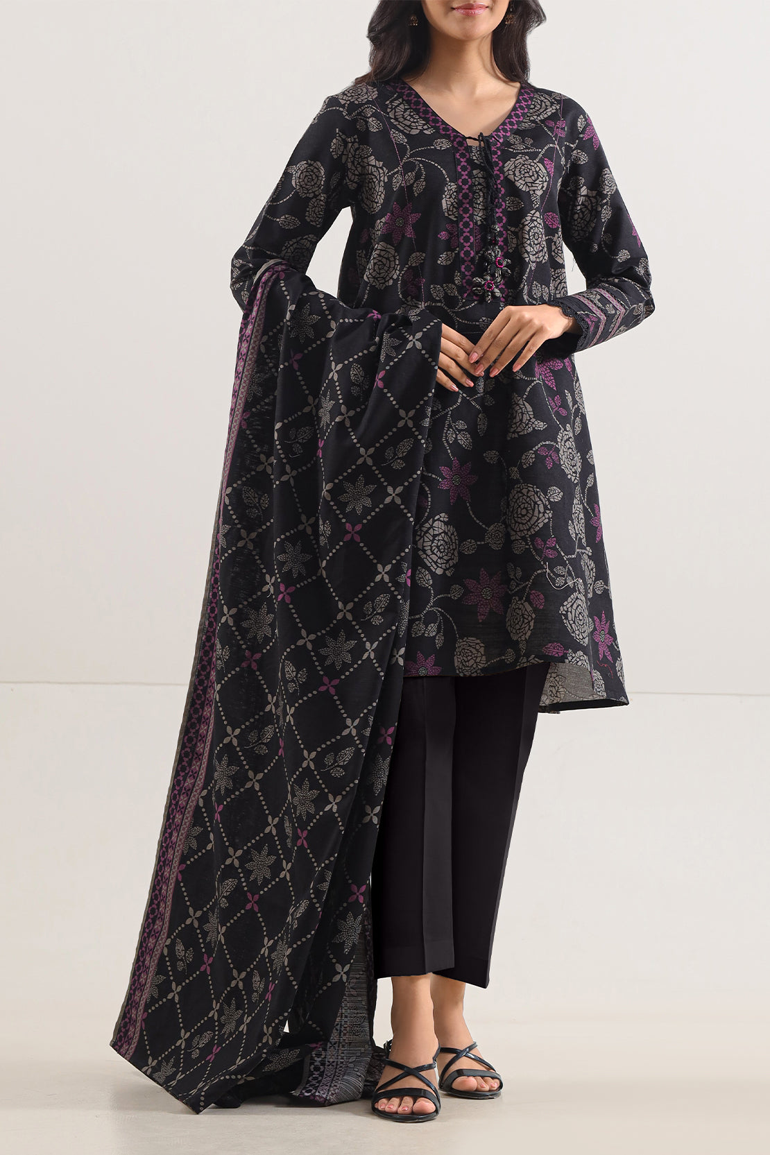 SAYA Printed Lawn 3-Piece Unstitched Suit | SA-1009