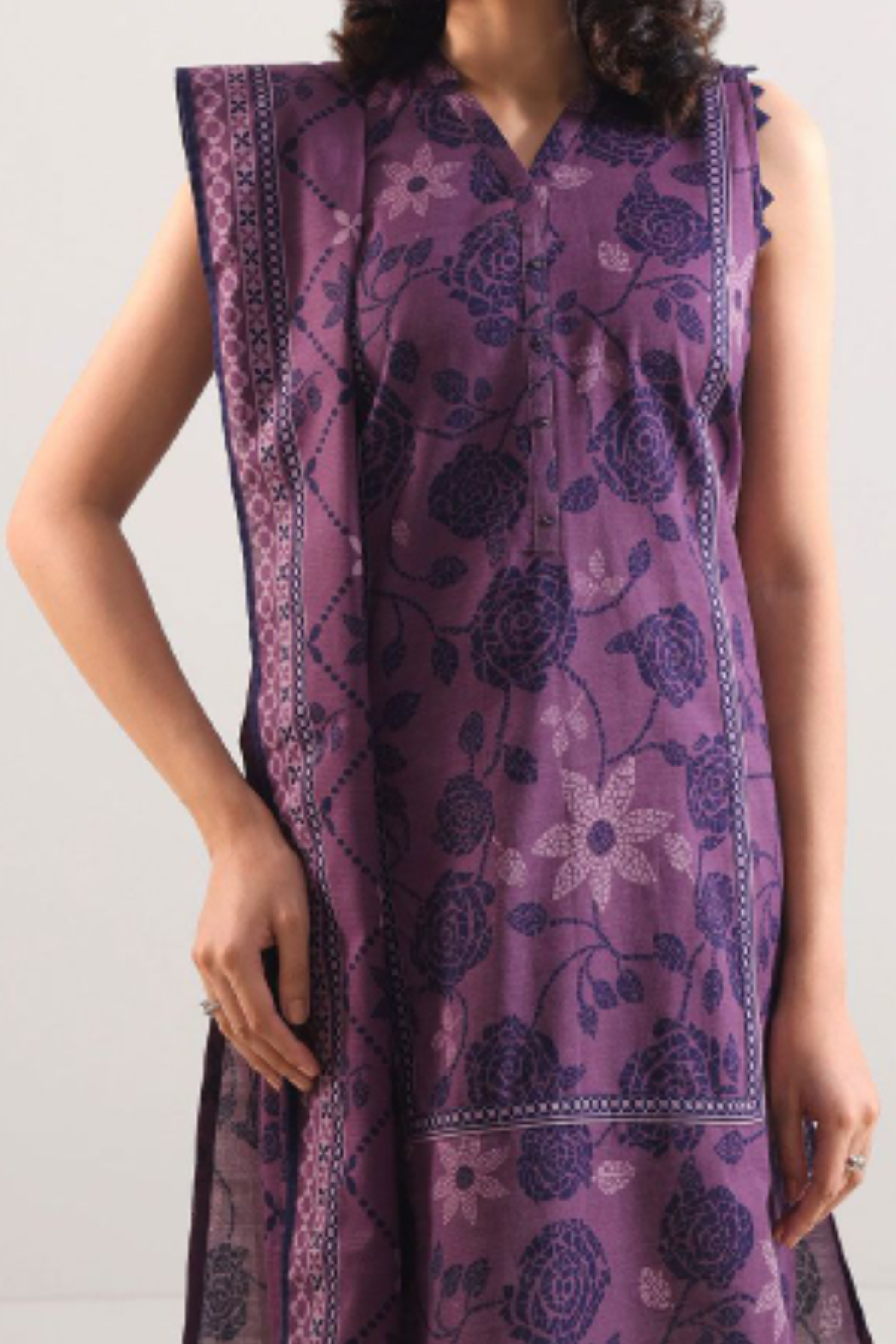 SAYA Printed Lawn 3-Piece Unstitched Suit | SA-1015