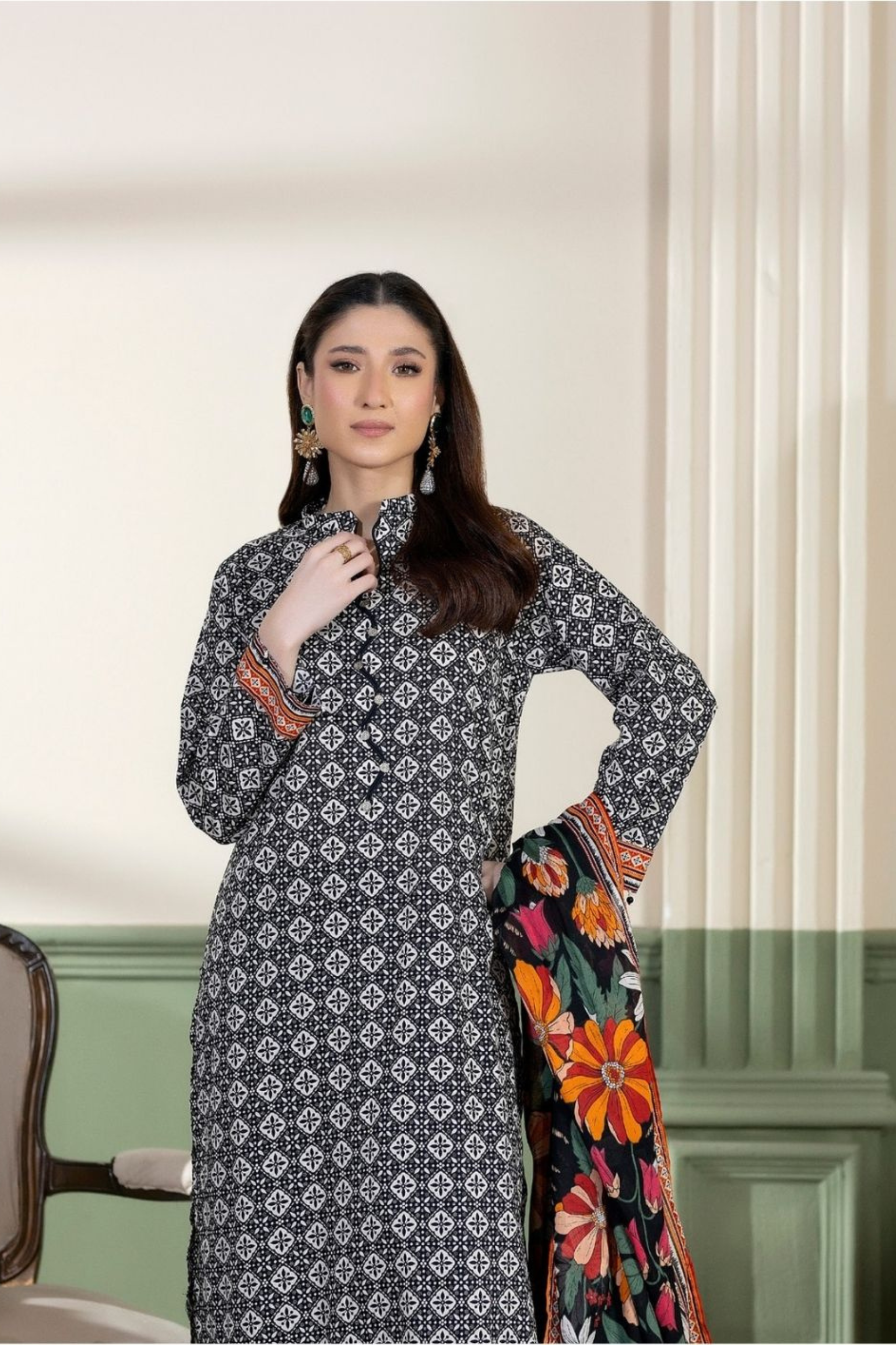 Salina Digital Printed Unstiched 3PC Set RS-1023