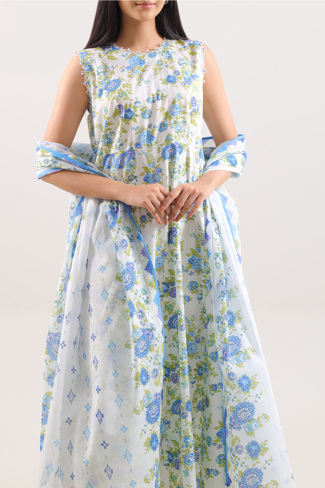 SAYA Printed Lawn 3-Piece Unstitched Suit | SA-1006