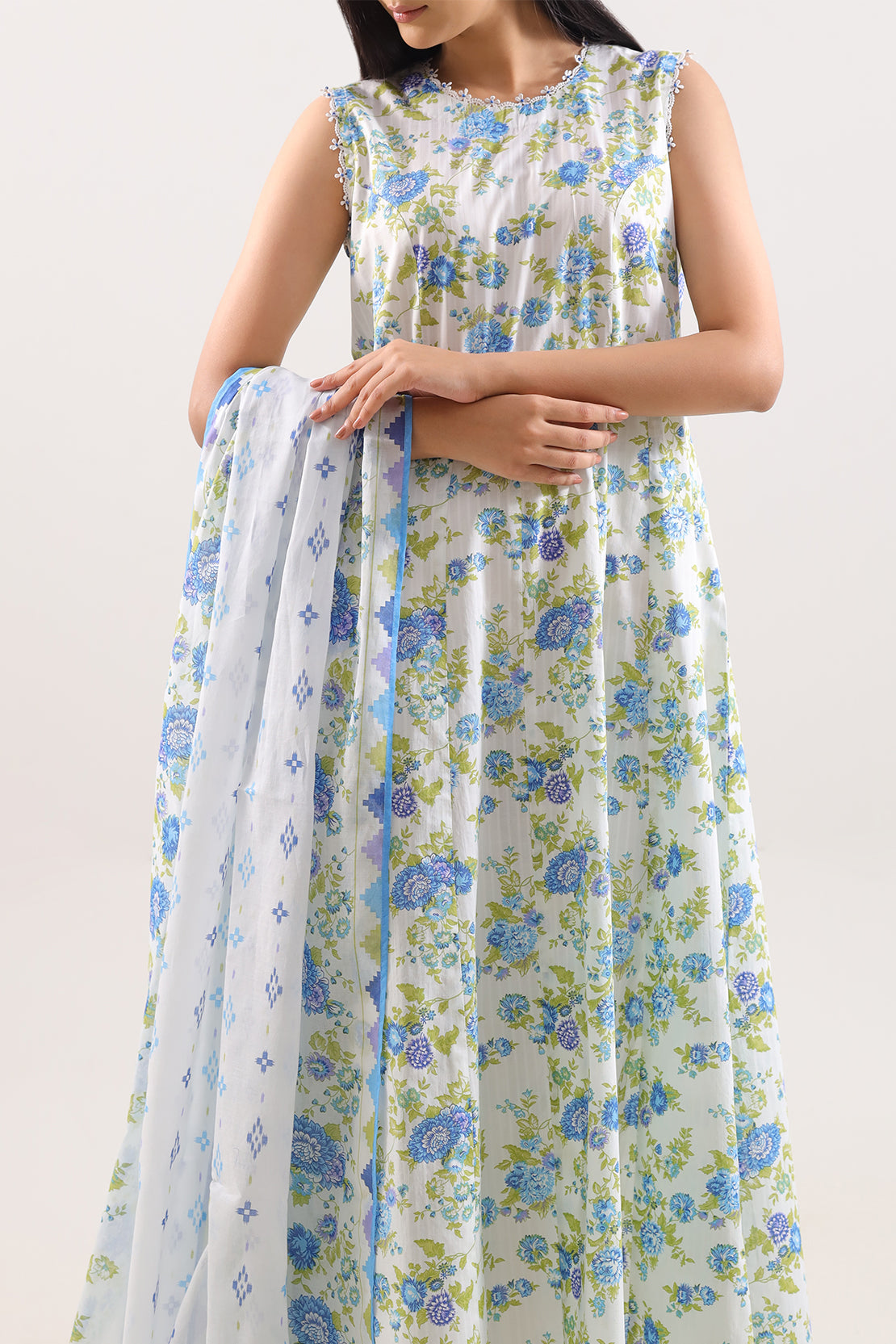 SAYA Printed Lawn 3-Piece Unstitched Suit | SA-1006