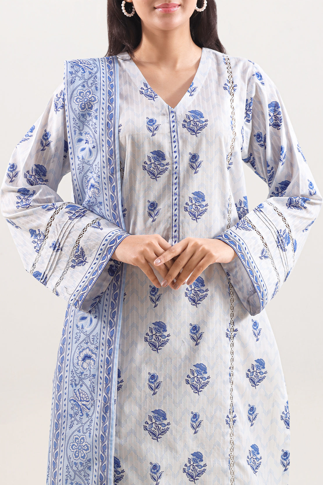 SAYA Printed Lawn 3-Piece Unstitched Suit | SA-1008