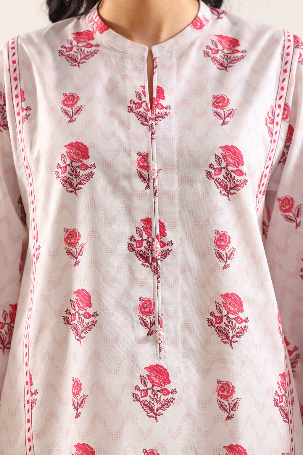 SAYA Printed Lawn 3-Piece Unstitched Suit | SA-1020