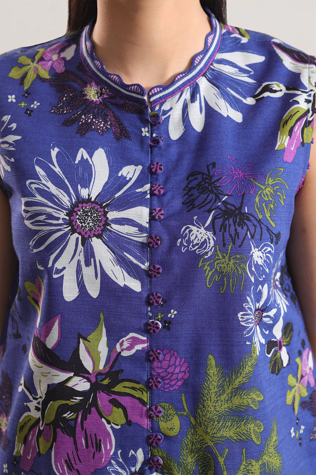 SAYA Printed Lawn 3-Piece Unstitched Suit | SA-1024