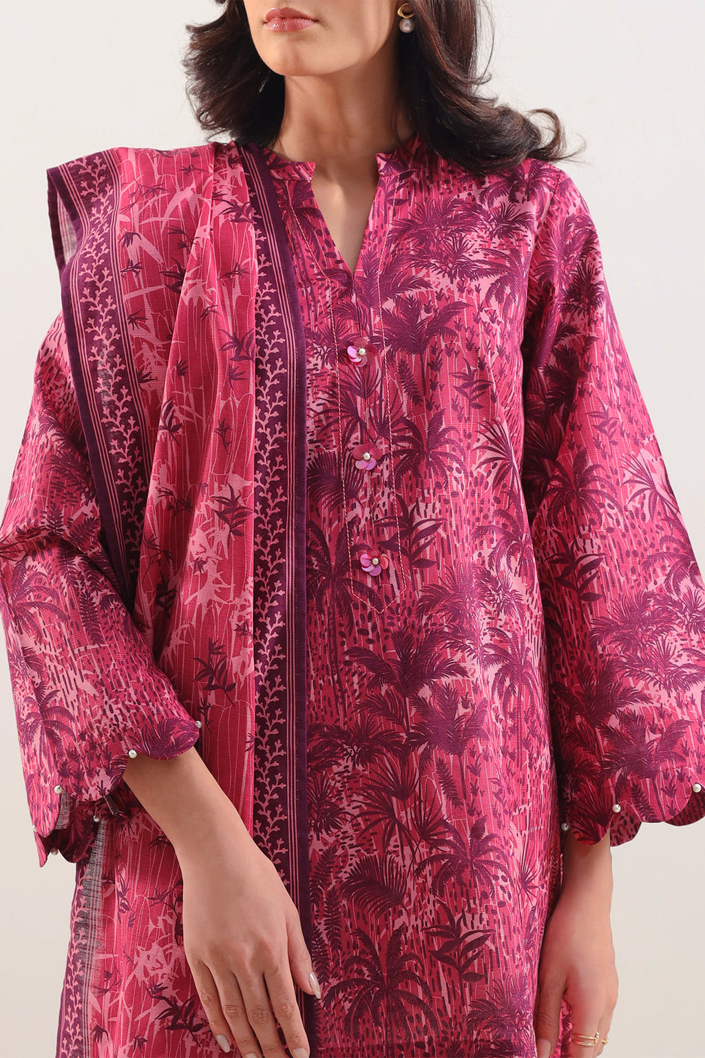 SAYA Printed Lawn 3-Piece Unstitched Suit | SA-1022